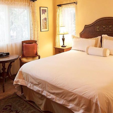The Emerald Iguana Inn Охай Екстер'єр фото